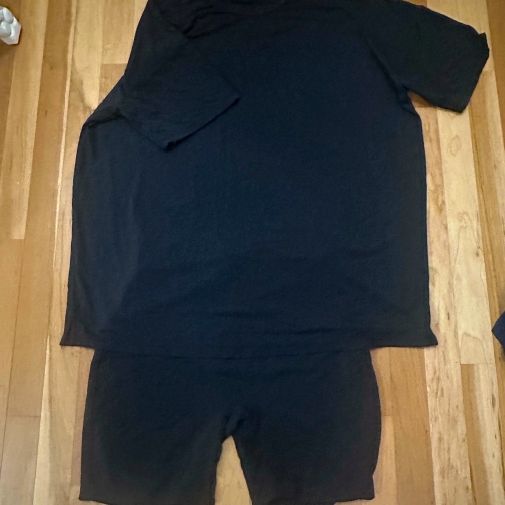 Nuuds biker short set